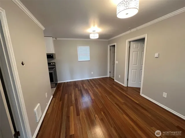 $1,215,000 | 316 South Granite Avenue, Granite Falls, WA 98252