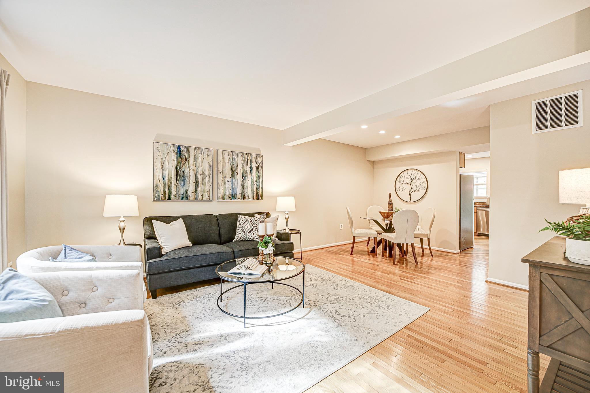2101 Derby Ridge Lane, Unit 210 Silver Spring, MD 20910 - Photo 3 of 36