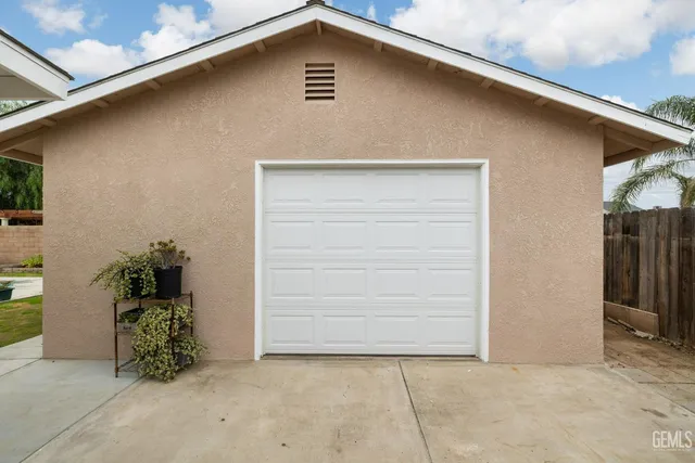 $430,000 | Undisclosed Address, Bakersfield, CA 93312