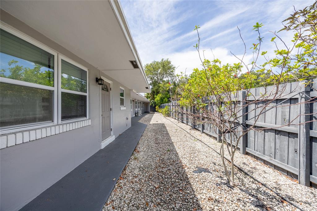 732 Southeast 15th Street, Unit 5 Fort Lauderdale, FL 33316 - Photo 22 of 25