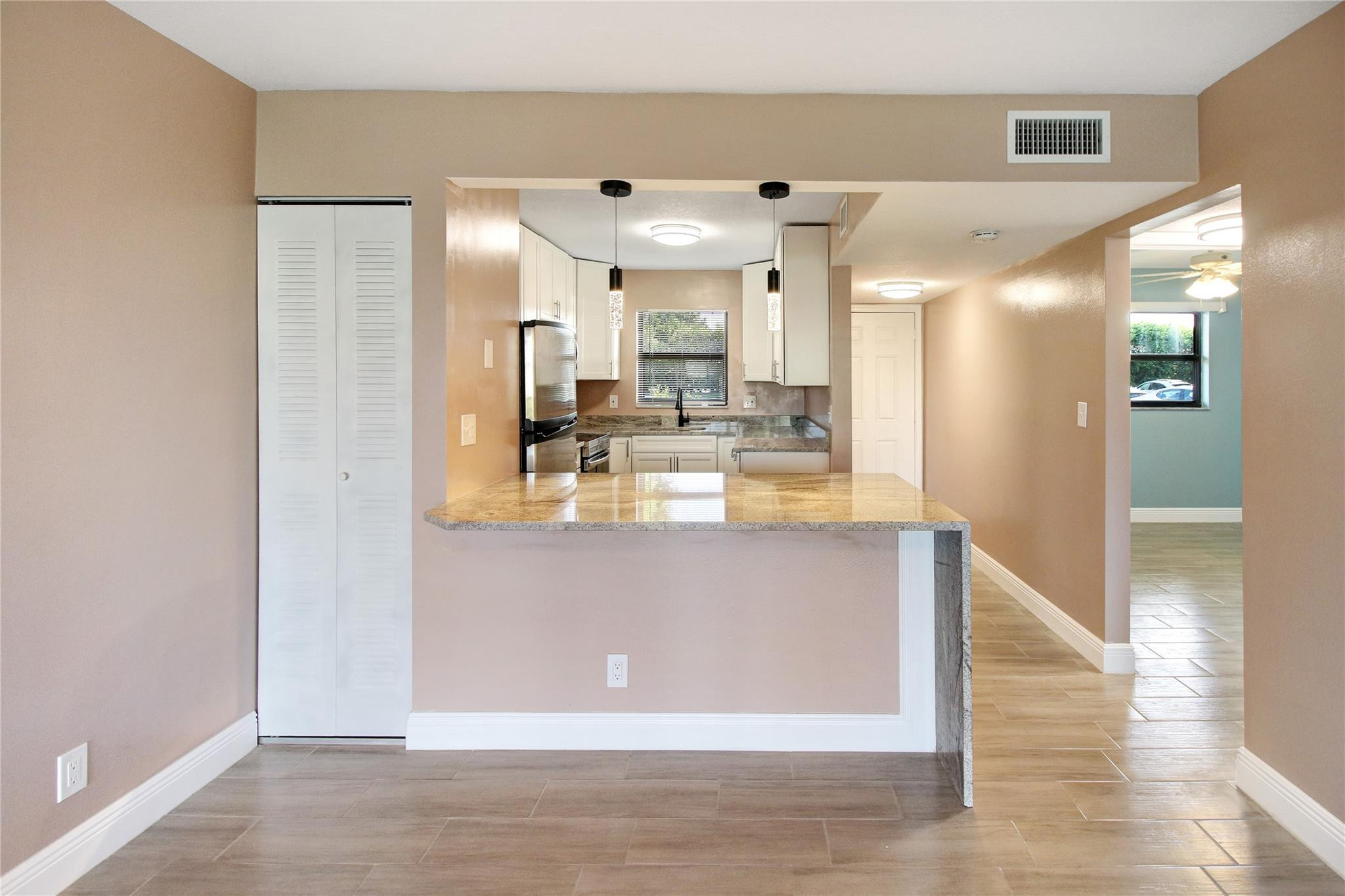 1901 Woolbright Road, Unit A102 Boynton Beach, FL 33426 - Photo 5 of 27 Photo 5