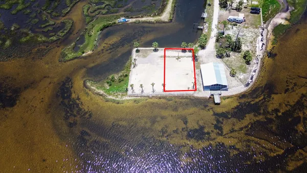 $299,000 | 21851 Gulfview Road, Perry, FL 32348