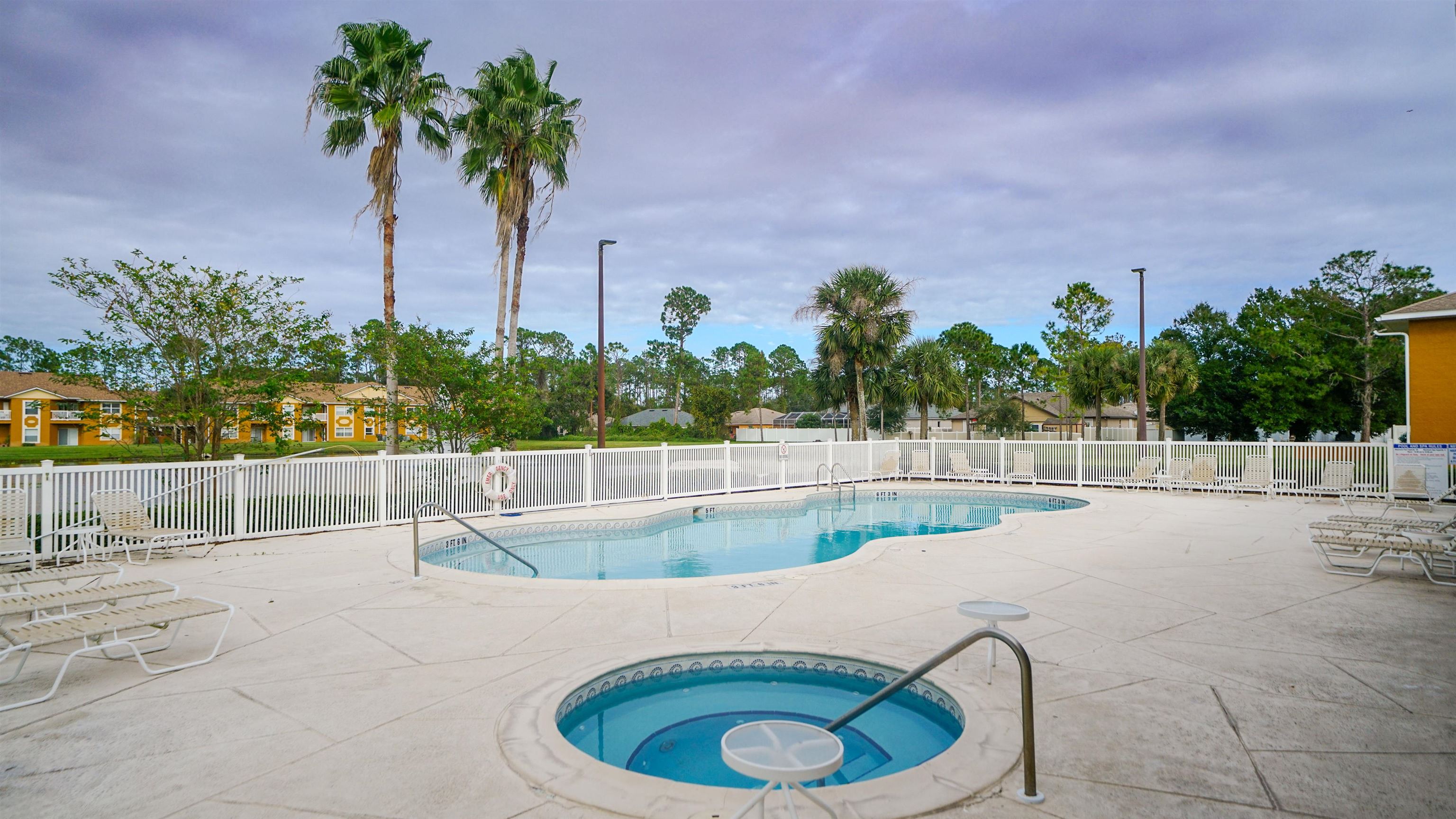 4600 East Moody Boulevard, Unit 8P Bunnell, FL 32110 - Photo 28 of 32 a view of a backyard