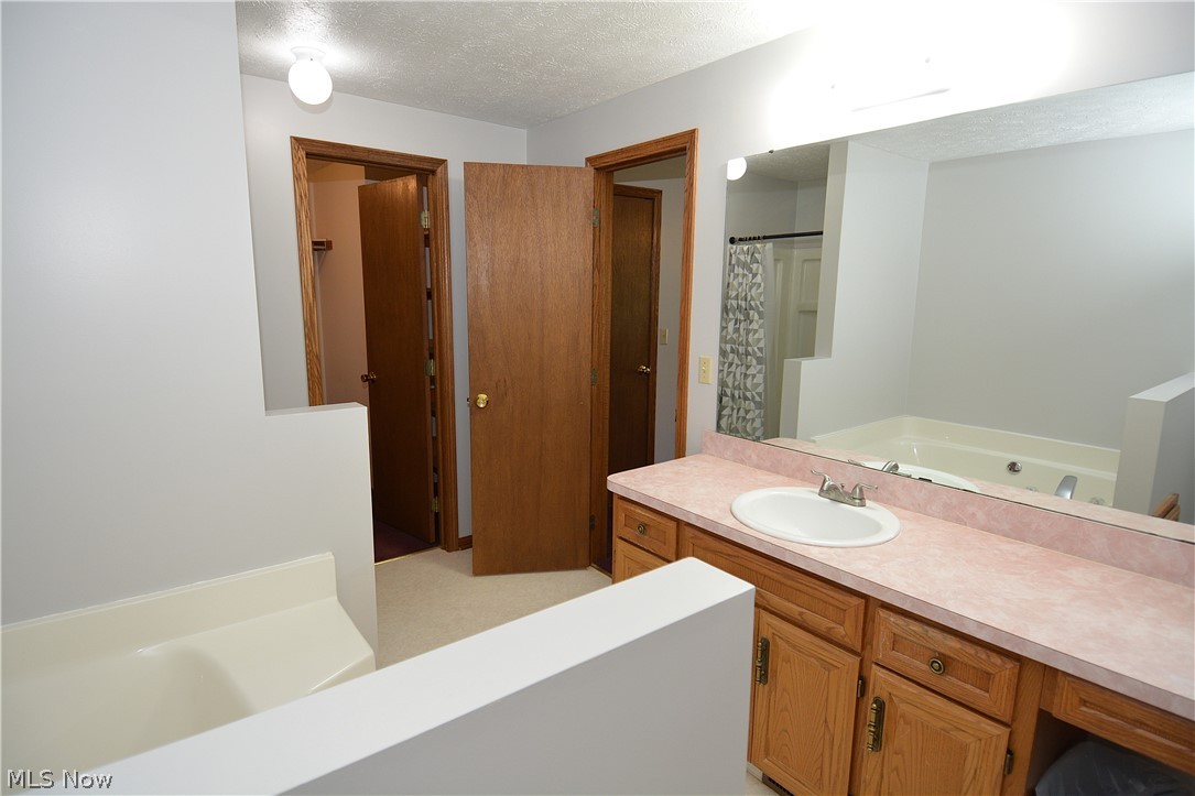3285 Lester Road Medina, OH 44256 - Photo 36 of 50