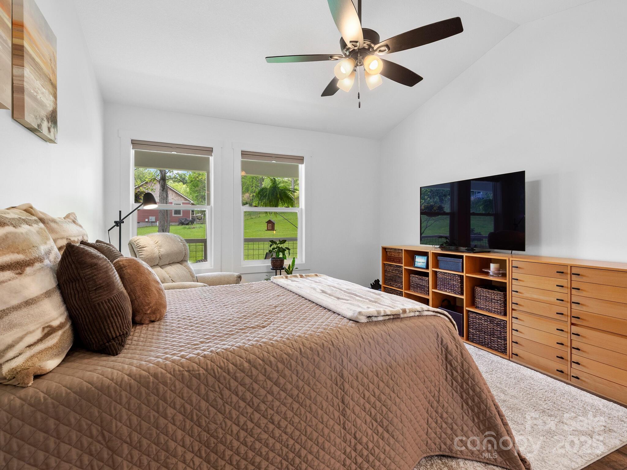 9 Ruff Road Leicester, NC 28748 - Photo 16 of 32