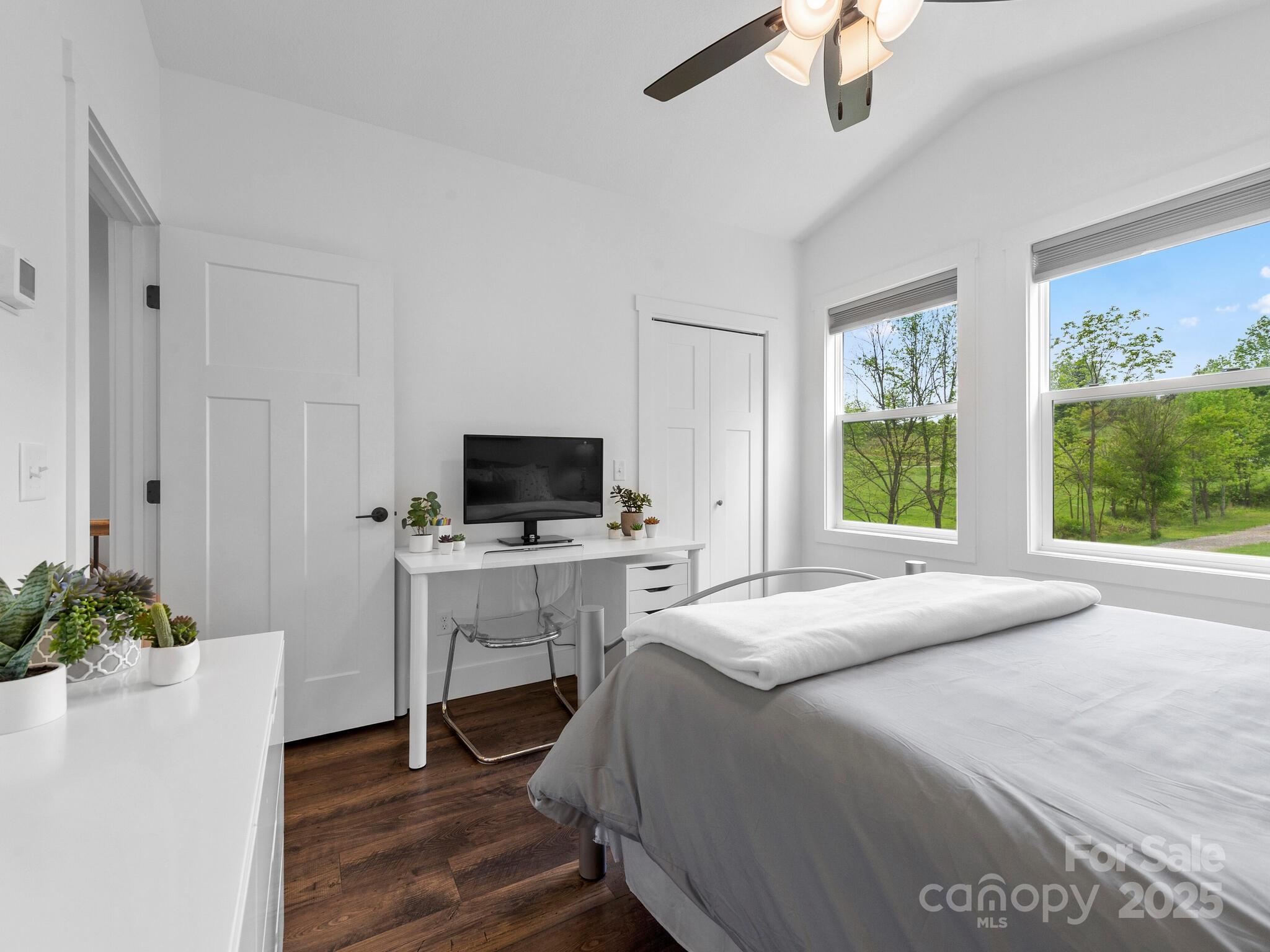 9 Ruff Road Leicester, NC 28748 - Photo 23 of 32