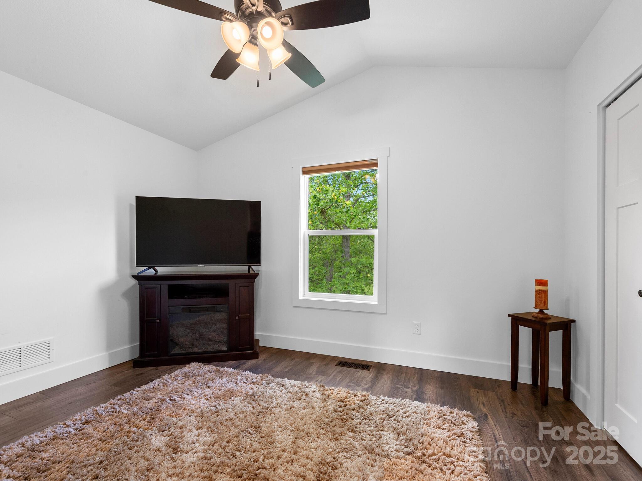 9 Ruff Road Leicester, NC 28748 - Photo 25 of 32