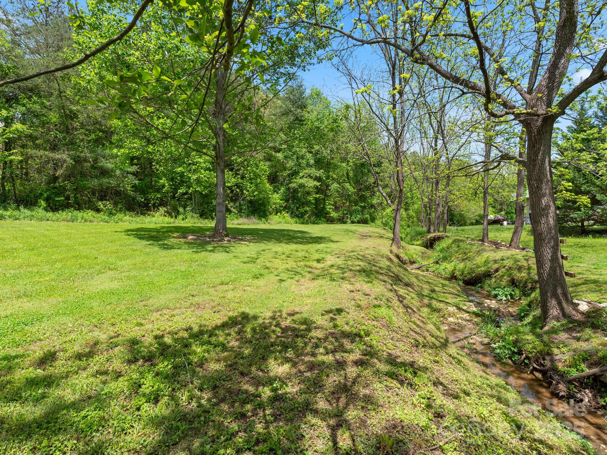 9 Ruff Road Leicester, NC 28748 - Photo 29 of 32