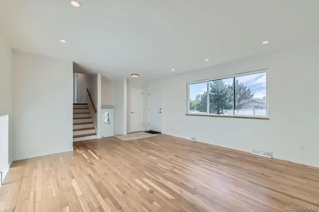 $3,400 | 1430 Lashley Street, Longmont, CO 80504