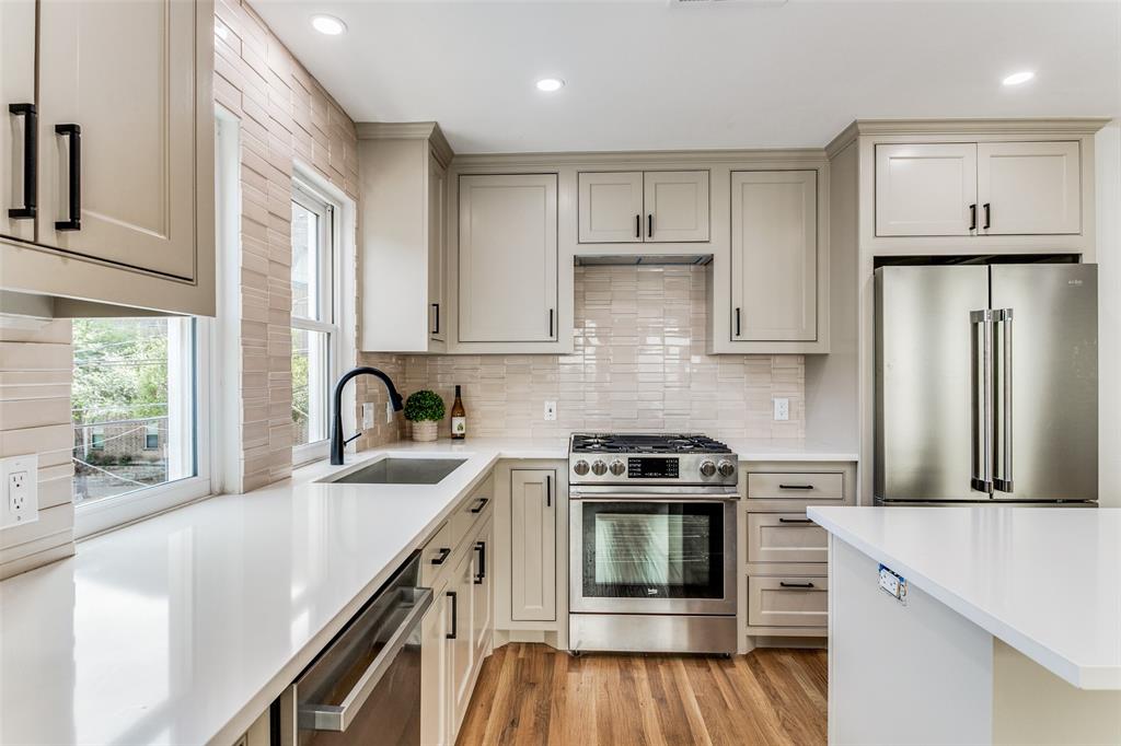 2214 Routh Street, Unit B Dallas, TX 75204 - Photo 5 of 23