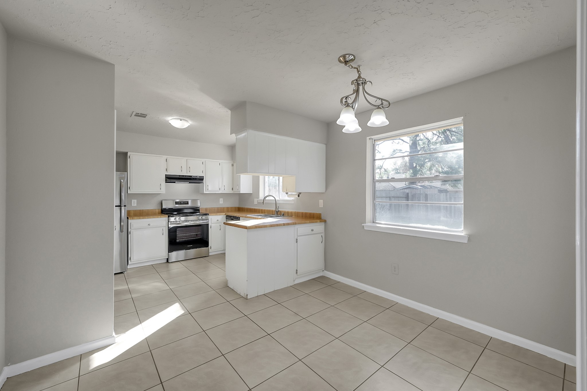 4310 Enchantedgate Drive Spring, TX 77373 - Photo 9 of 39 Large dining area overlooking the backyard.