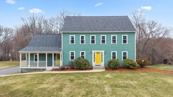 $1,250,000 | 25 Farmington Drive, Shrewsbury, MA 01545