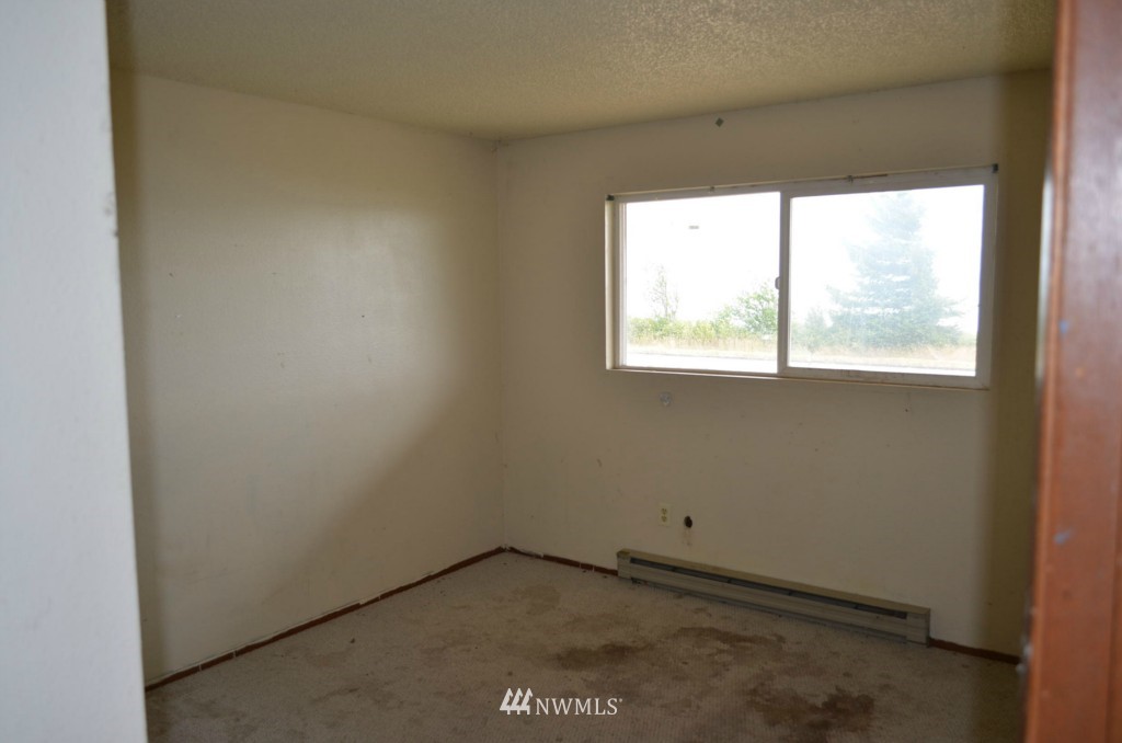 2581 Lummi Shore Road Bellingham, WA 98226 - Photo 11 of 21 Gallery Image 11
