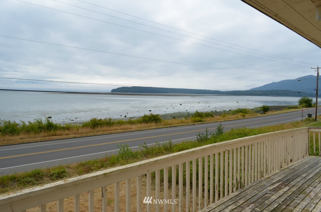 2581 Lummi Shore Road Bellingham, WA 98226 - Photo 18 of 21 Gallery Image 18