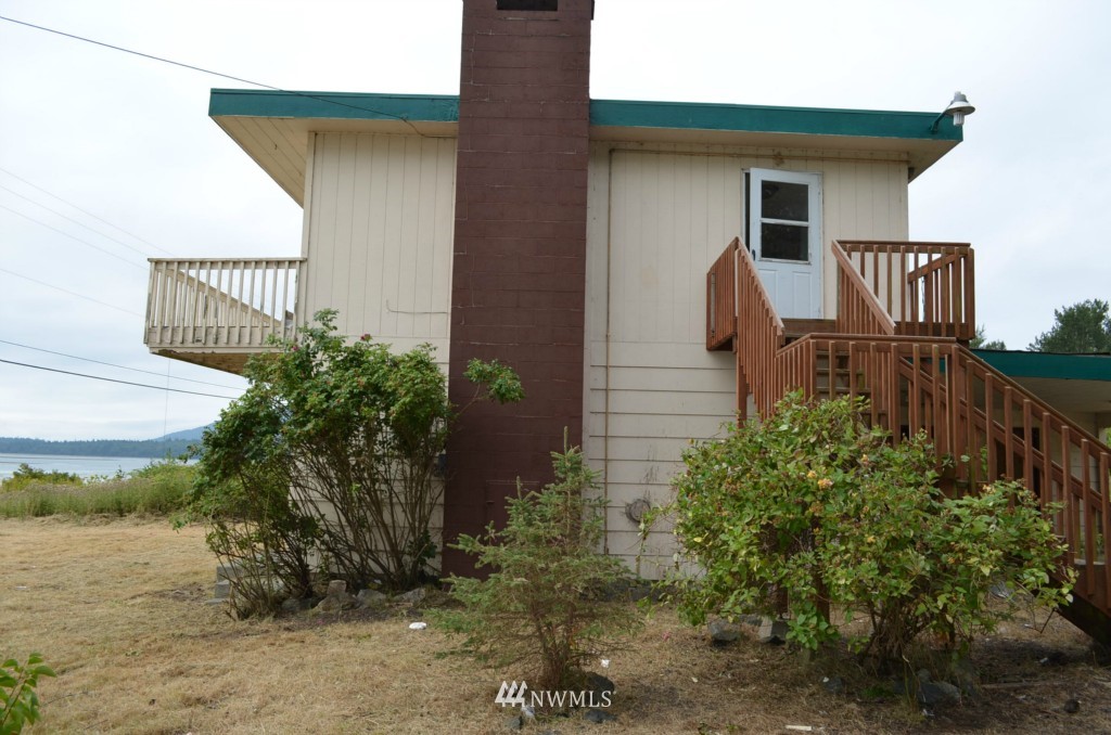 2581 Lummi Shore Road Bellingham, WA 98226 - Photo 19 of 21 Gallery Image 19