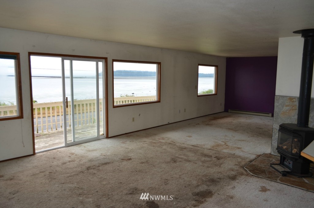 2581 Lummi Shore Road Bellingham, WA 98226 - Photo 4 of 21 Gallery Image 4