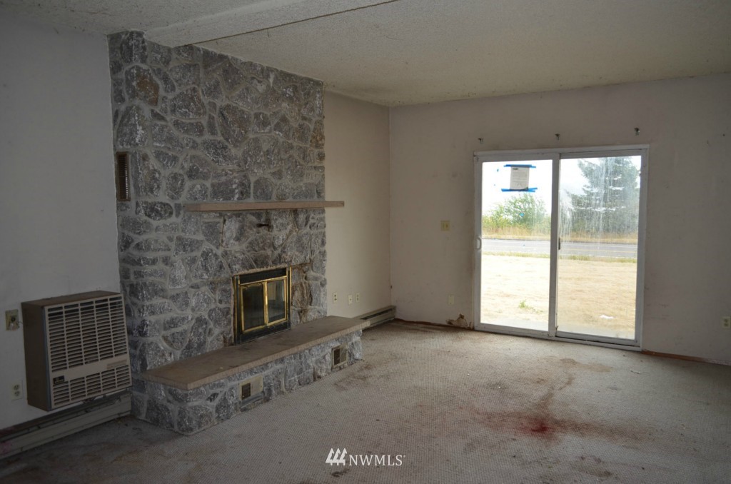 2581 Lummi Shore Road Bellingham, WA 98226 - Photo 9 of 21 Gallery Image 9