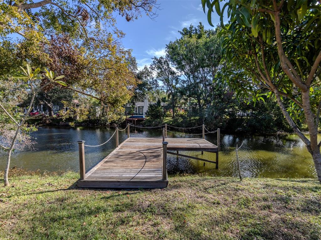 4819 Greenleaf Road Sarasota, FL 34233 - Photo 29 of 30 Gallery Image 29