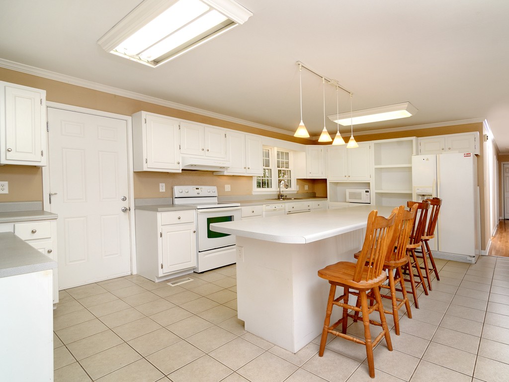 1675 Raysville Road Tullahoma, TN 37388 - Photo 8 of 29 Gallery Image 8