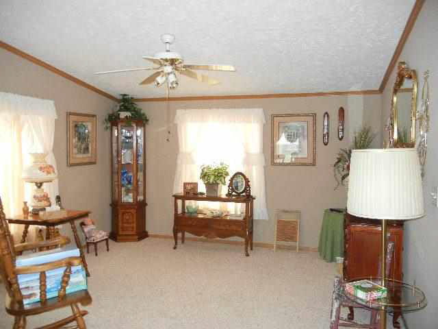 406 West Lincoln Street Ashley, IN 46705 - Photo 5 of 15