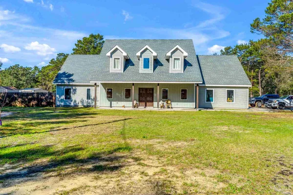 $869,900 | 1661 Comanche Trail, Gulf Breeze, FL 32563