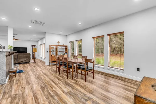 $859,000 | 1661 Comanche Trail, Gulf Breeze, FL 32563