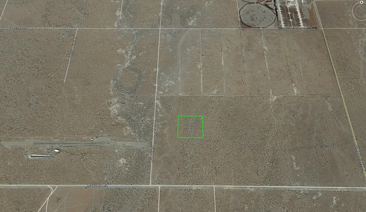 Vic Rancho Road Adelanto, CA 92301 - Photo 3 of 6 a bathroom with a shower