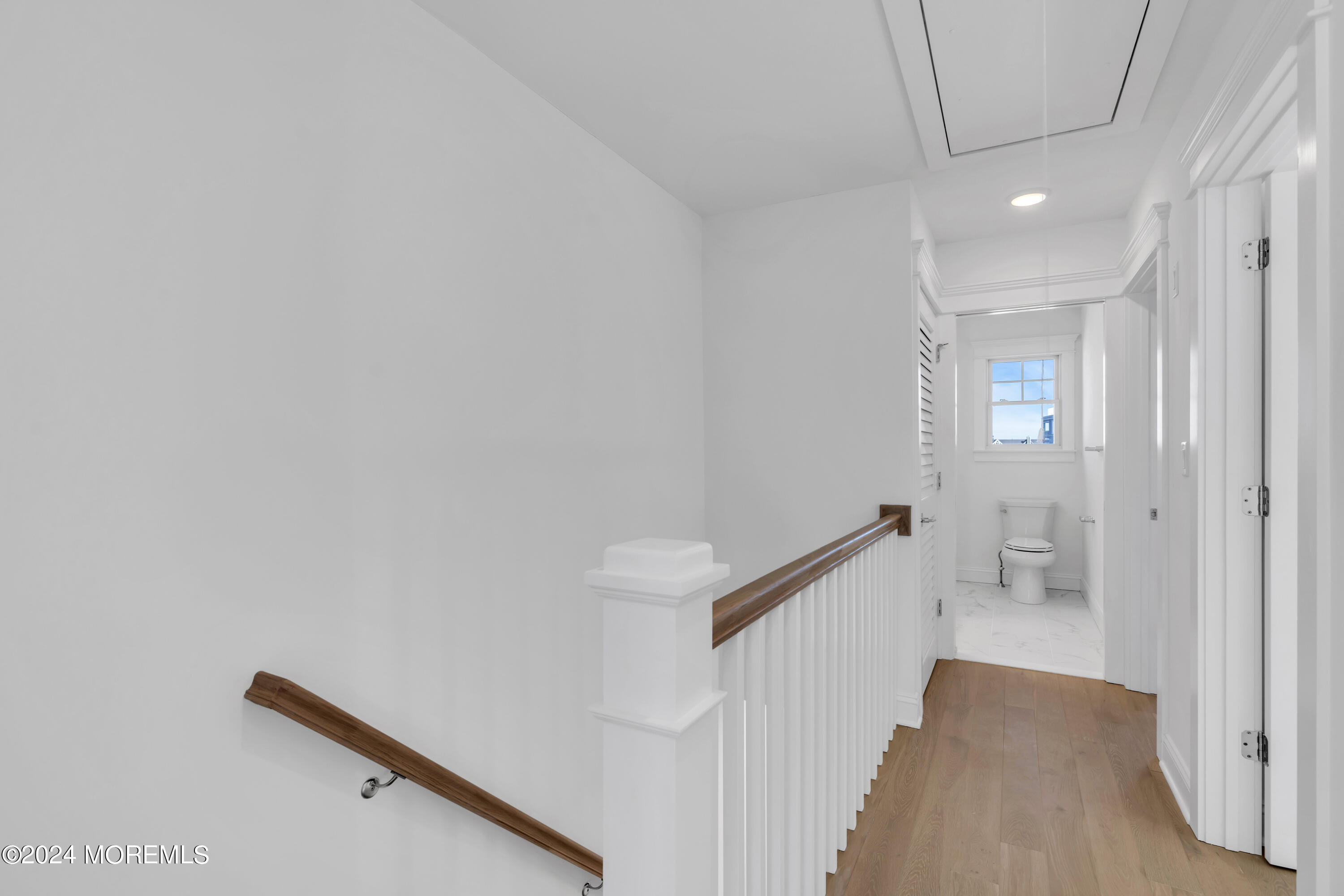 7 Shell Road, Unit 133 Mantoloking, NJ 08738 - Photo 31 of 44 a view of hallway with bathroom
