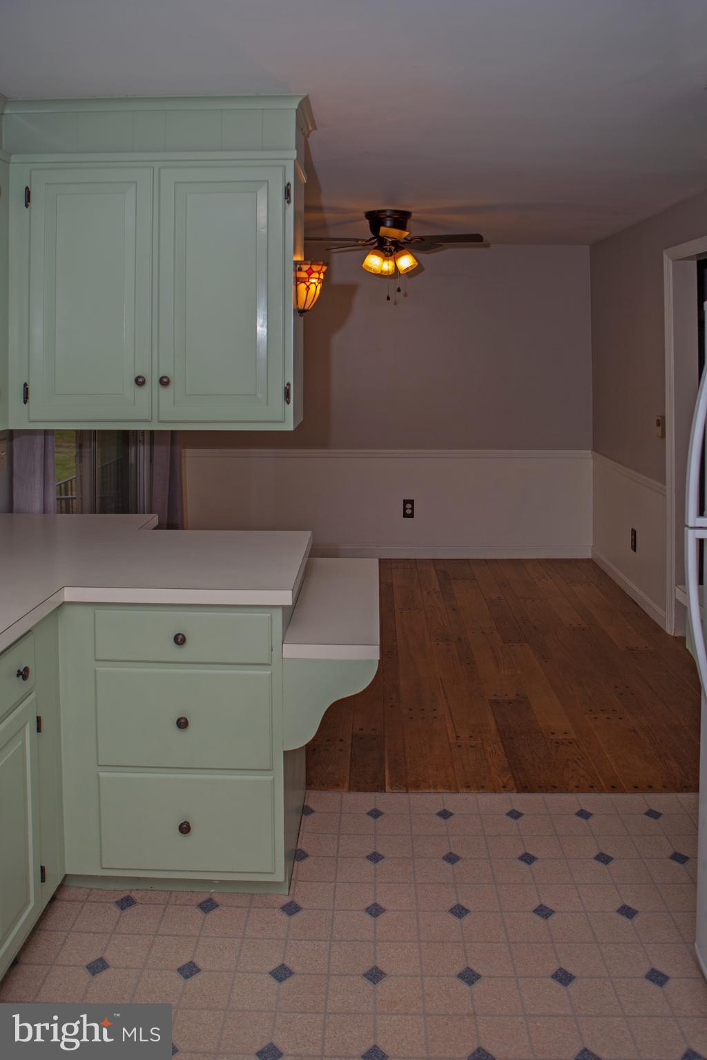 3172 Bowman Road Lancaster, PA 17601 - Photo 25 of 41 Kitchen View