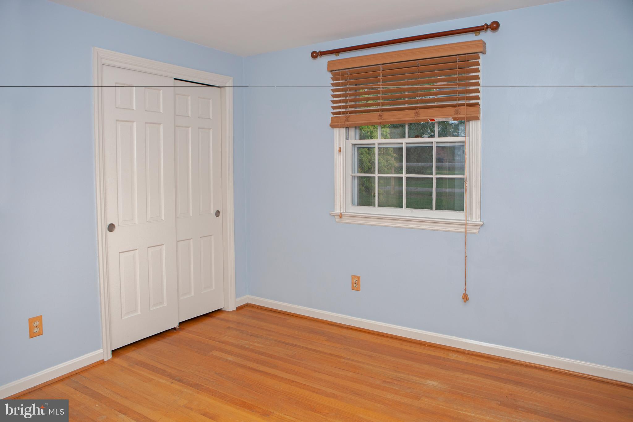 3172 Bowman Road Lancaster, PA 17601 - Photo 31 of 41 Bedroom 2 Closet