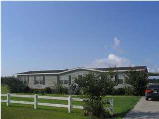 706 Troy Road New Iberia, LA 70563 - Photo 1 of 1 Primary Photo