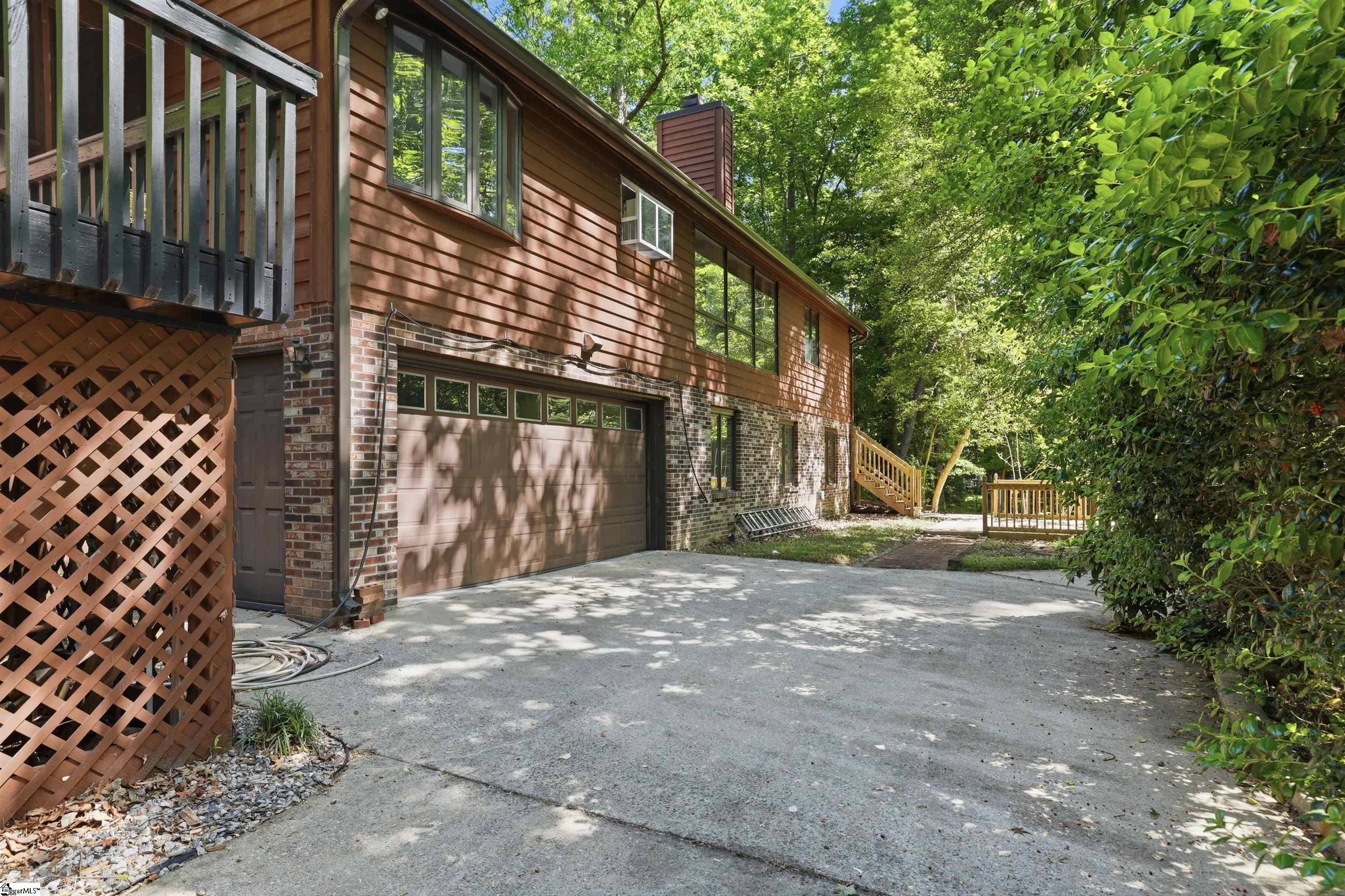 310 Hammett Road Greer, SC 29650 - Photo 41 of 43