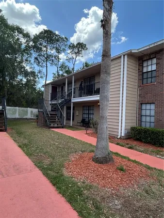 $1,400 | 21020 Voyager Boulevard, Unit 2, Land O' Lakes, FL 34638