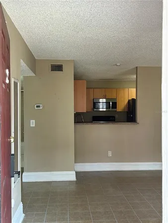 $1,400 | 21020 Voyager Boulevard, Unit 2, Land O' Lakes, FL 34638