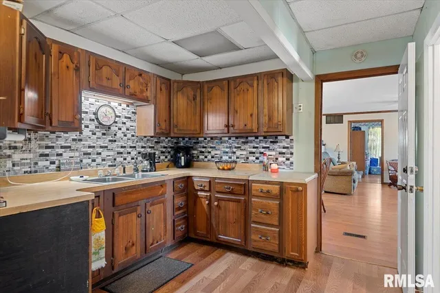 $160,000 | 840 West Walnut Street, Jacksonville, IL 62650