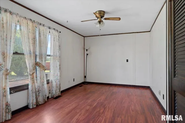 $160,000 | 840 West Walnut Street, Jacksonville, IL 62650