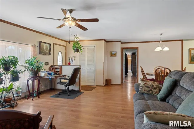 $160,000 | 840 West Walnut Street, Jacksonville, IL 62650