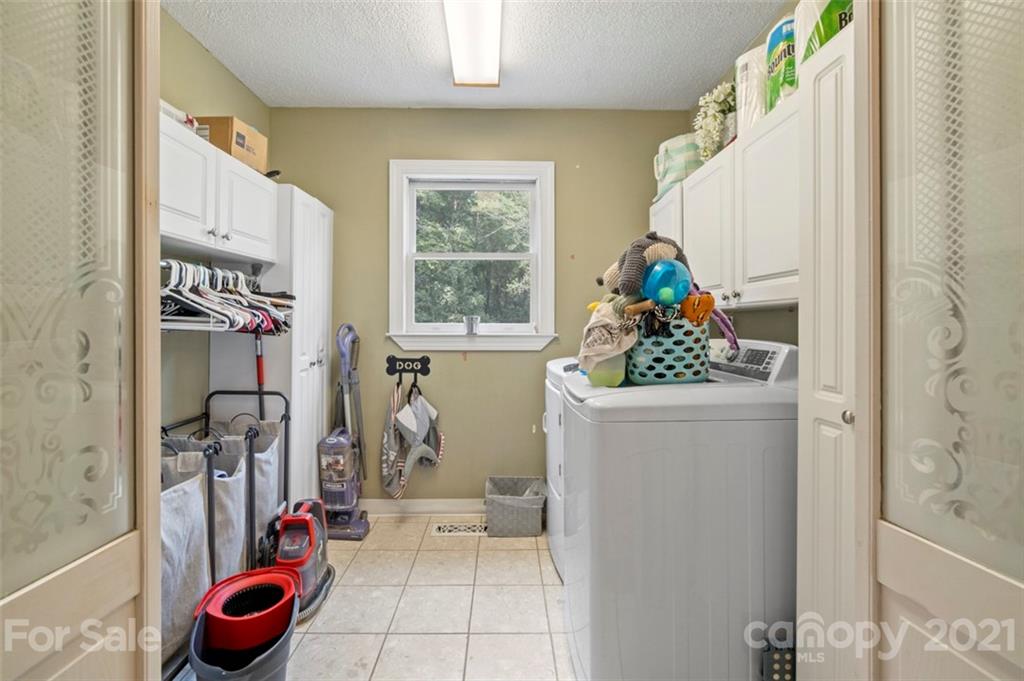 620 Swanson Road Lenoir, NC 28645 - Photo 11 of 38 Gallery Image 11