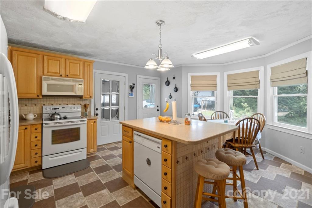 620 Swanson Road Lenoir, NC 28645 - Photo 14 of 38 Gallery Image 14