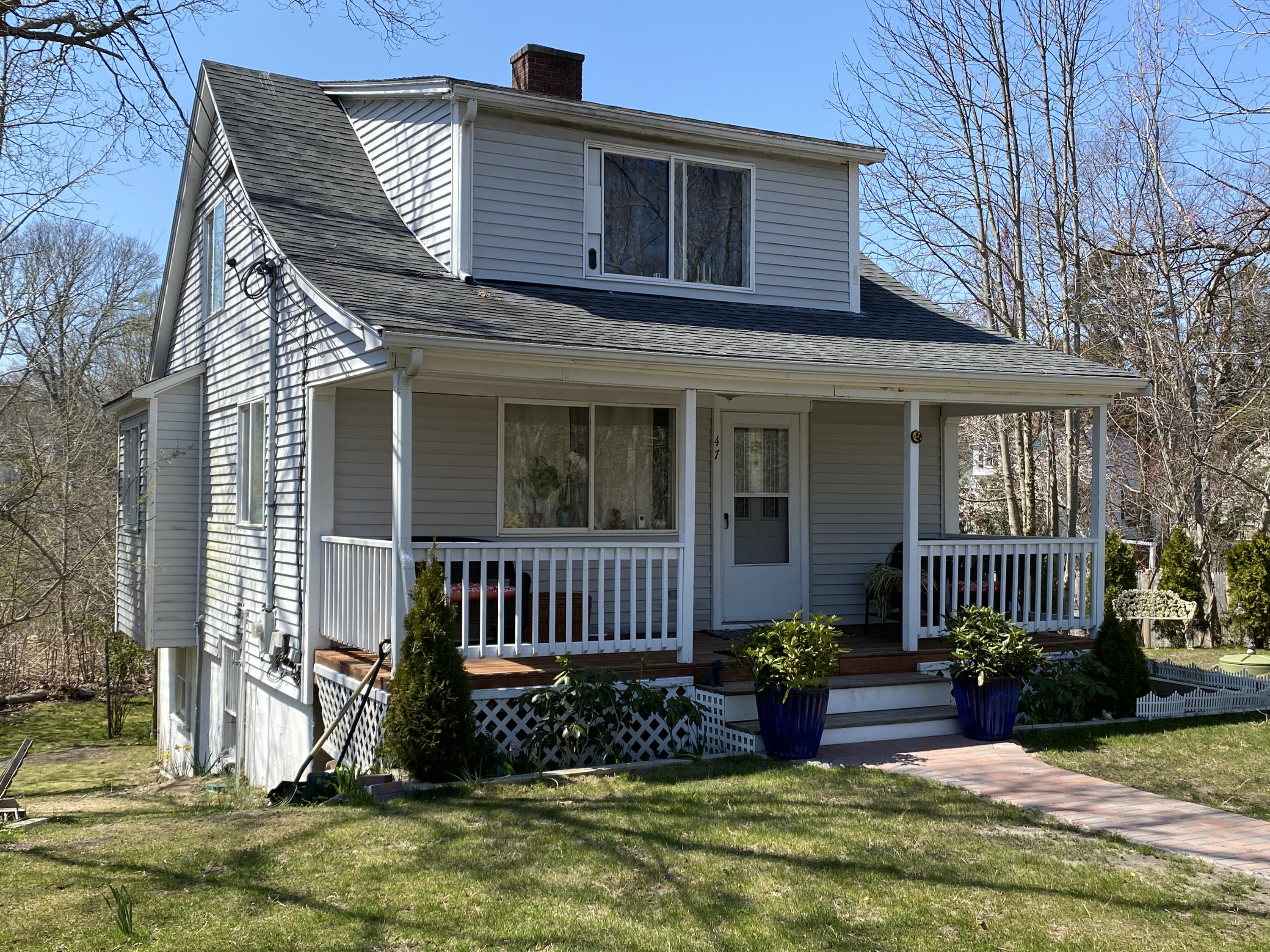 47 Bettys Pond Road Hyannis, MA 02601 - Photo 3 of 37 47 Bettys Pond Rd.