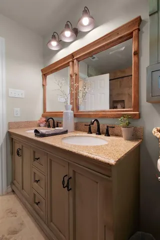 a bathroom with a tub