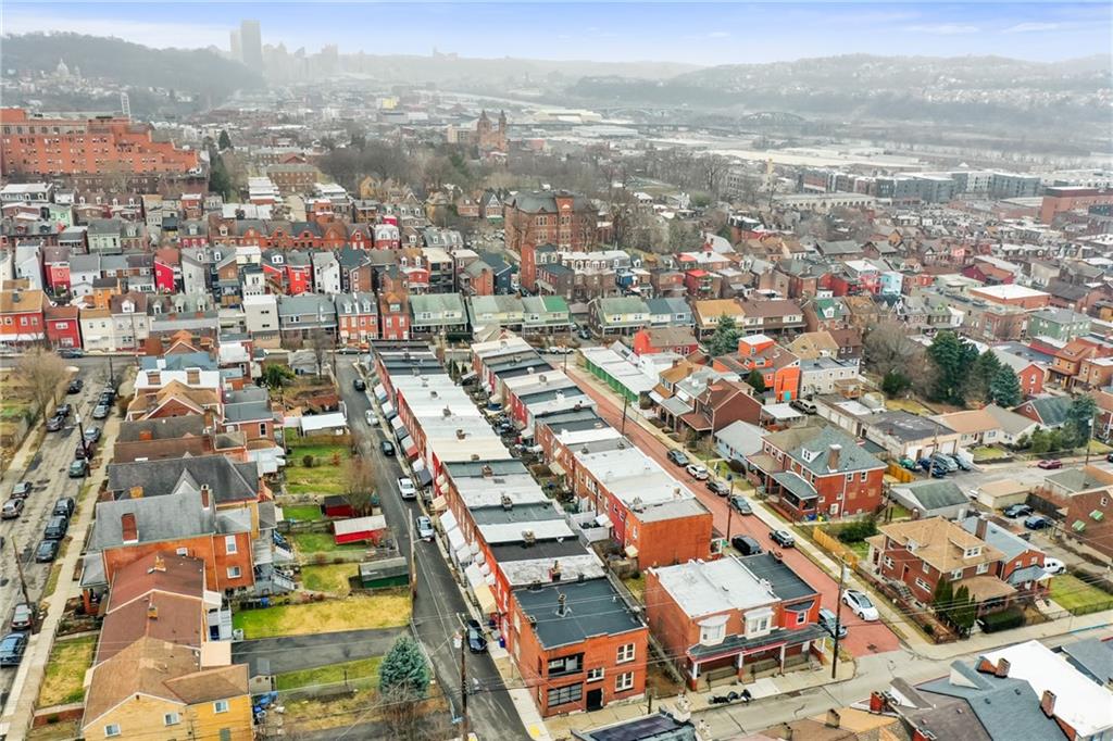 368 44th Street Pittsburgh, PA 15201 - Photo 15 of 39 an aerial view of city
