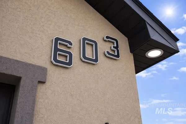 $419,900 | 603 Manning Circle, Paul, ID 83347