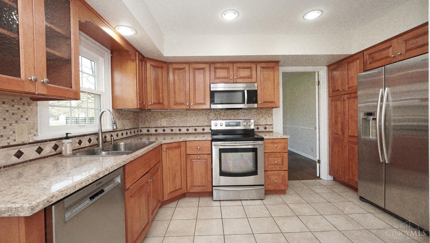 5833 Headgates Road Hamilton, OH 45011 - Photo 11 of 41 Gallery Image 11