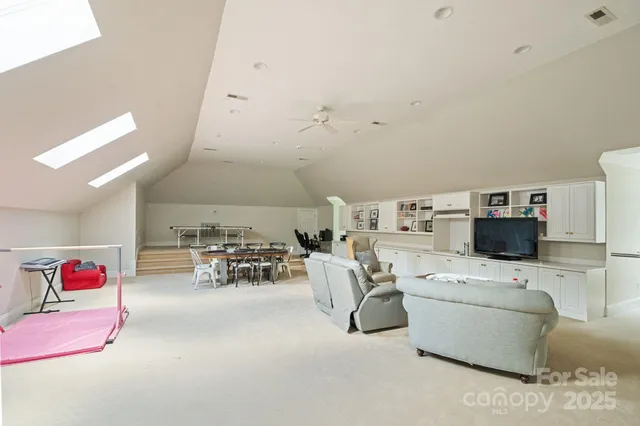 a view of outdoor space with entertaining space