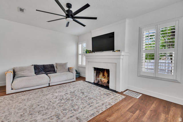 206 South 100 West Bountiful, UT 84010 - Photo 5 of 27