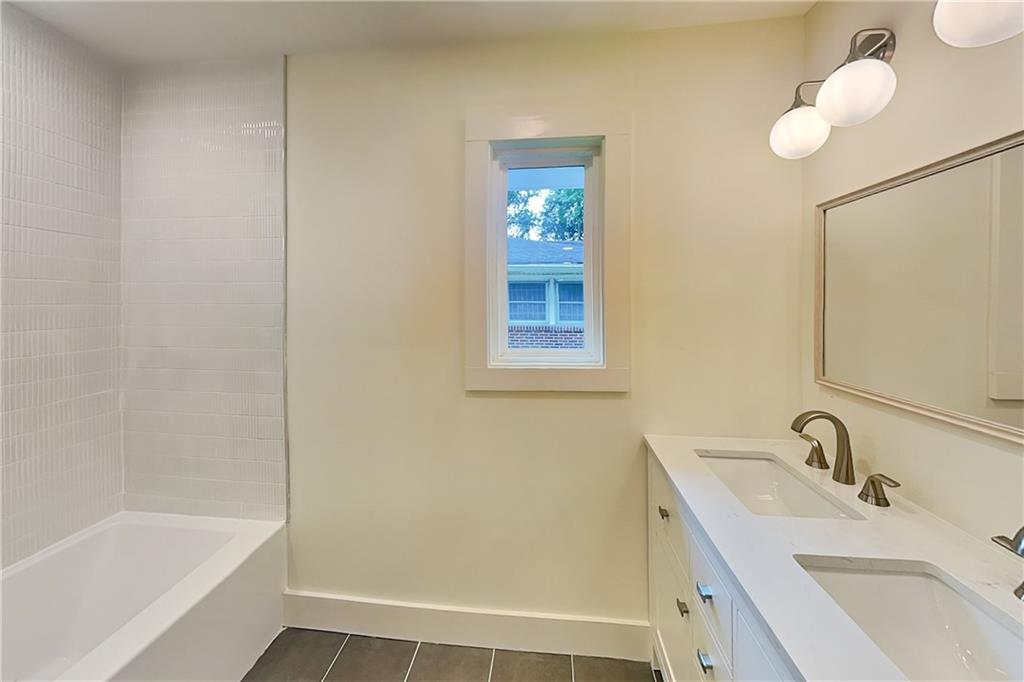 360 Simpson Terrace Northwest Atlanta, GA 30314 - Photo 16 of 20