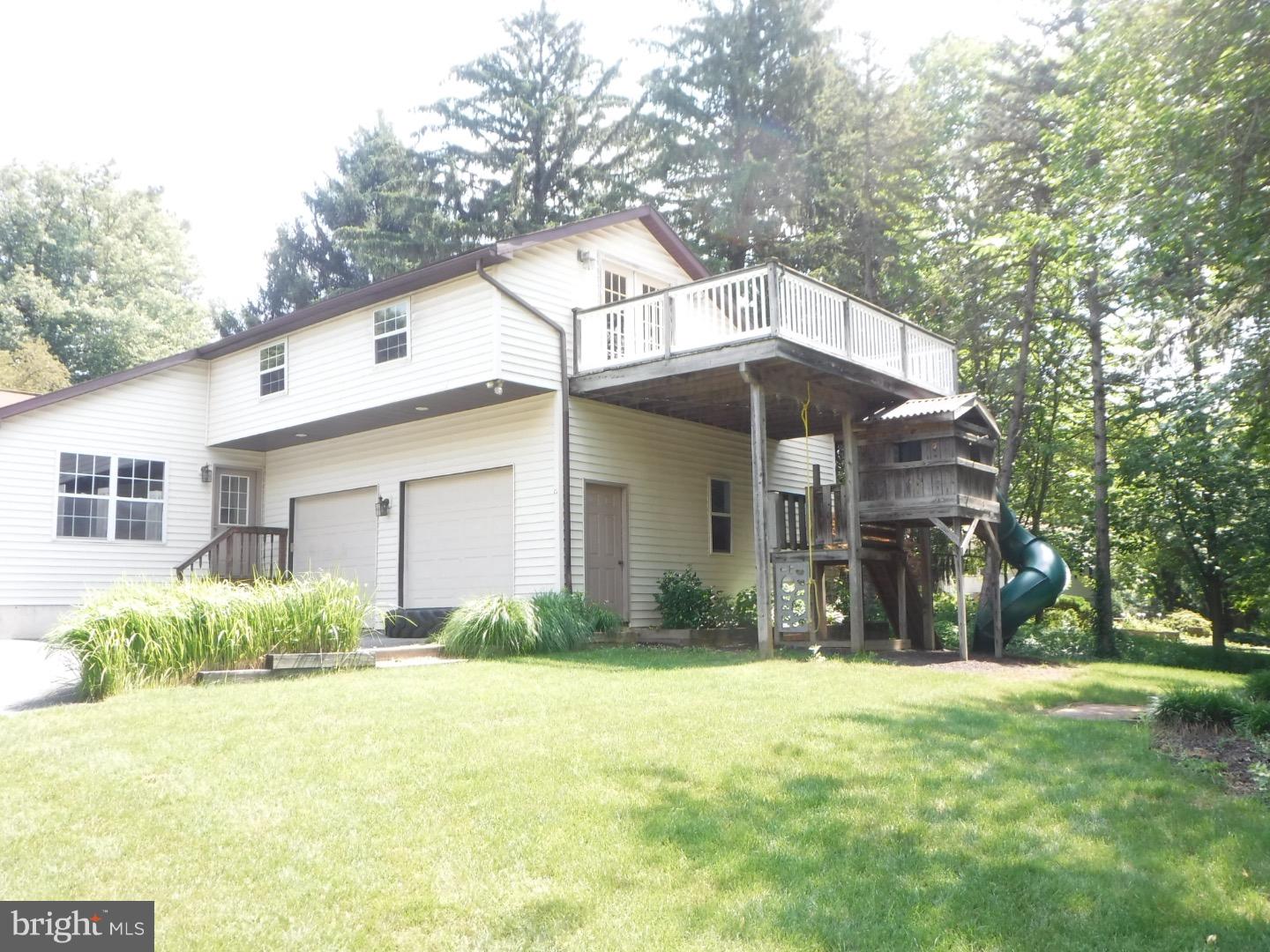 3400 Eisenbrown Road Reading, PA 19605 - Photo 2 of 25 Gallery Image 2
