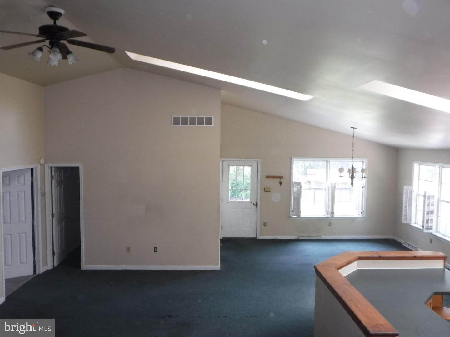 3400 Eisenbrown Road Reading, PA 19605 - Photo 15 of 25 Gallery Image 15
