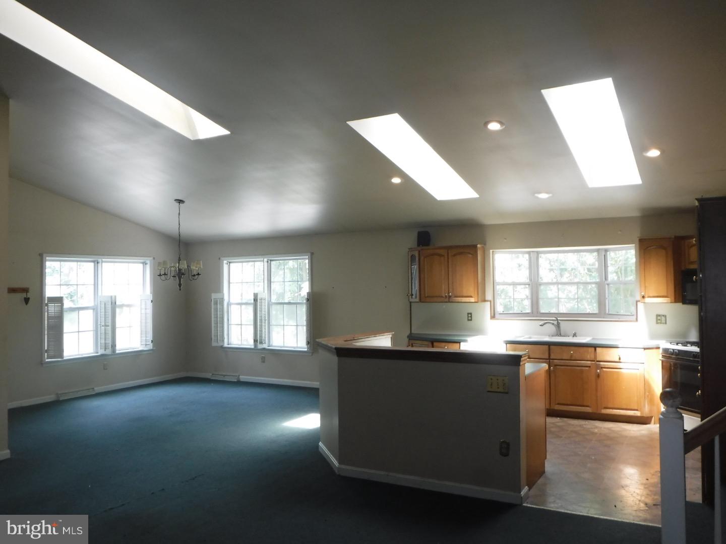 3400 Eisenbrown Road Reading, PA 19605 - Photo 18 of 25 Gallery Image 18